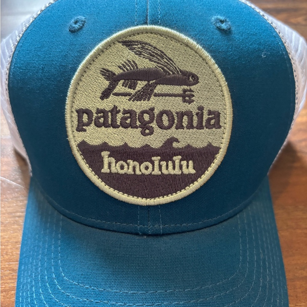 Patagonia Blue and White Cap with Honolulu Patch - Picture 2 of 6